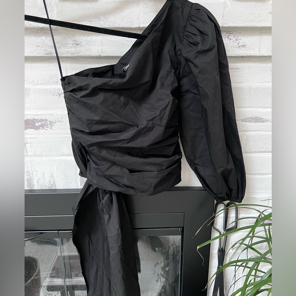 Black off the shoulder EXPRESS top